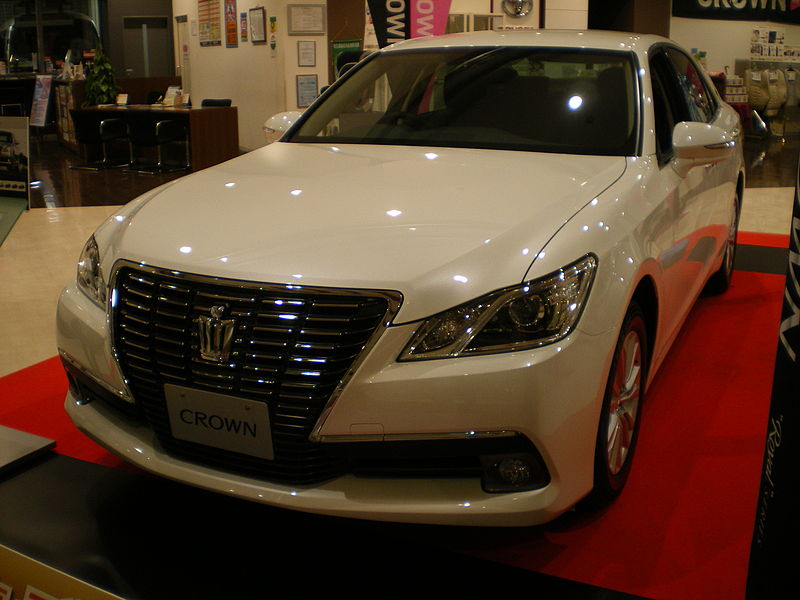Toyota Crown Saloon