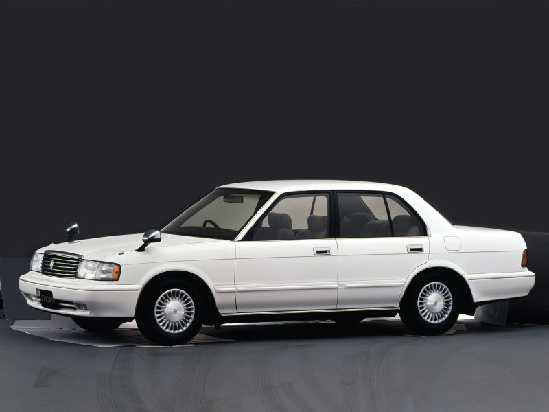 Toyota Crown Sedan