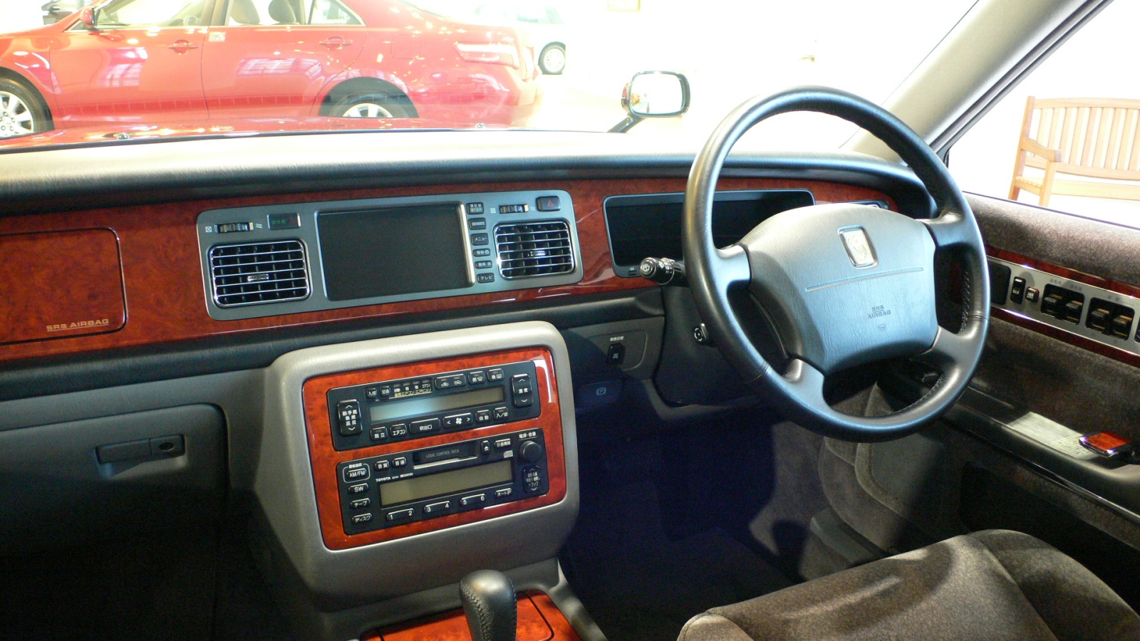 Toyota Crown V12