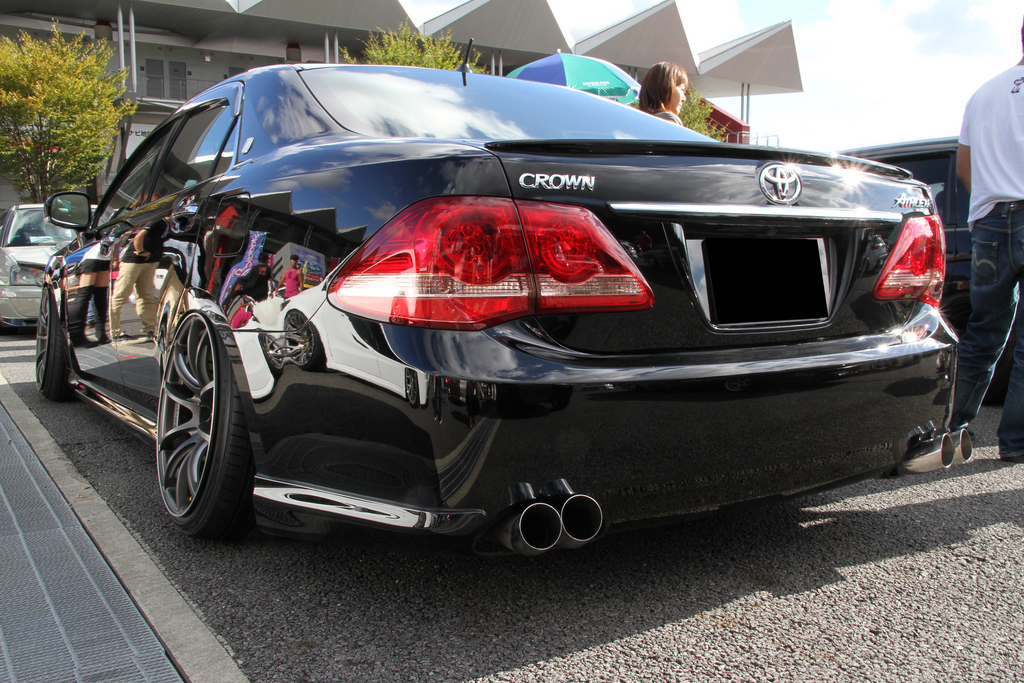 Toyota Crown Vip