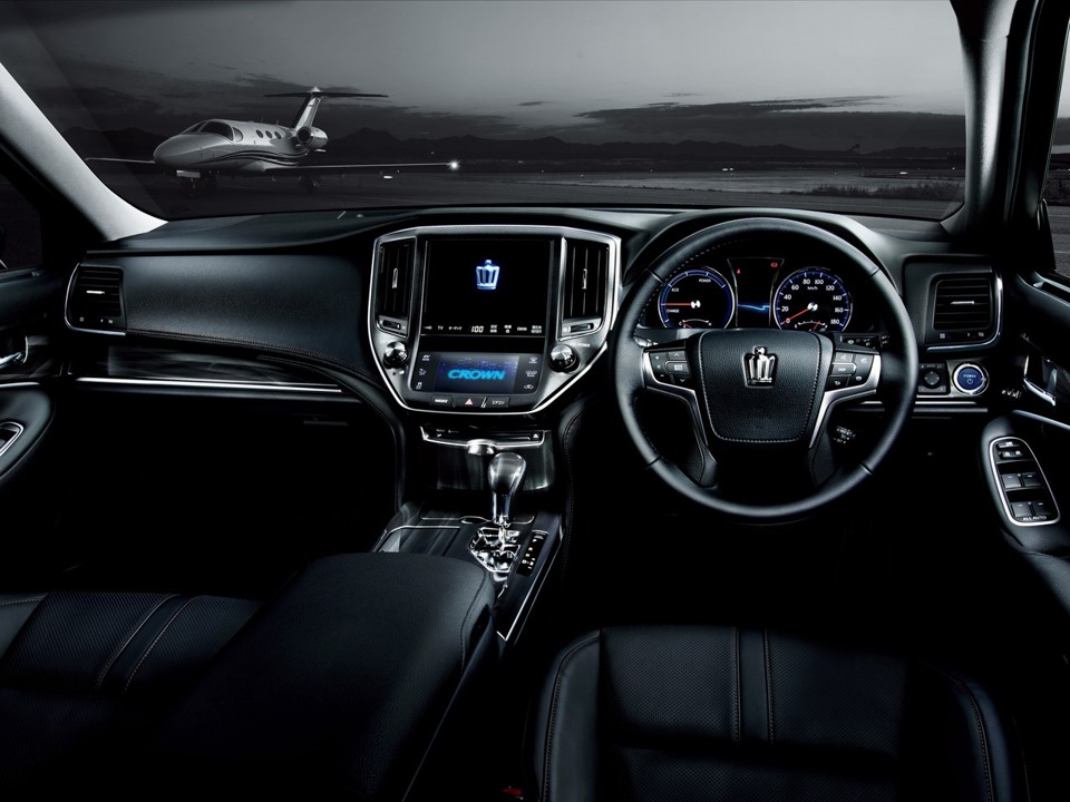 Toyota Crown Vip