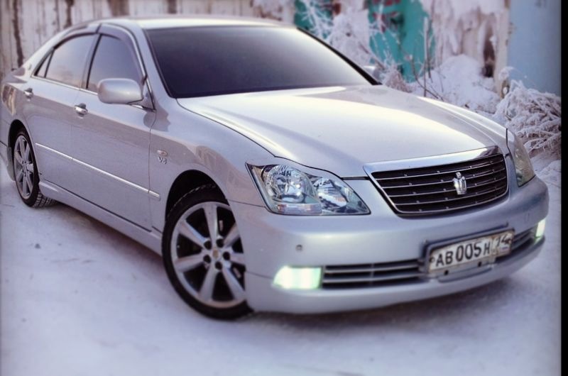 Toyota Crown Zero