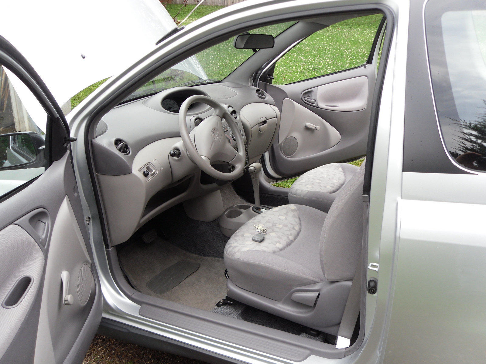 Toyota Echo 2000