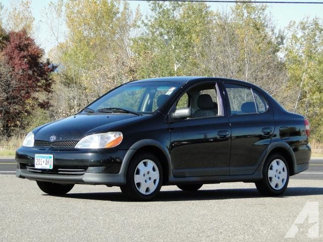 Toyota Echo 2001