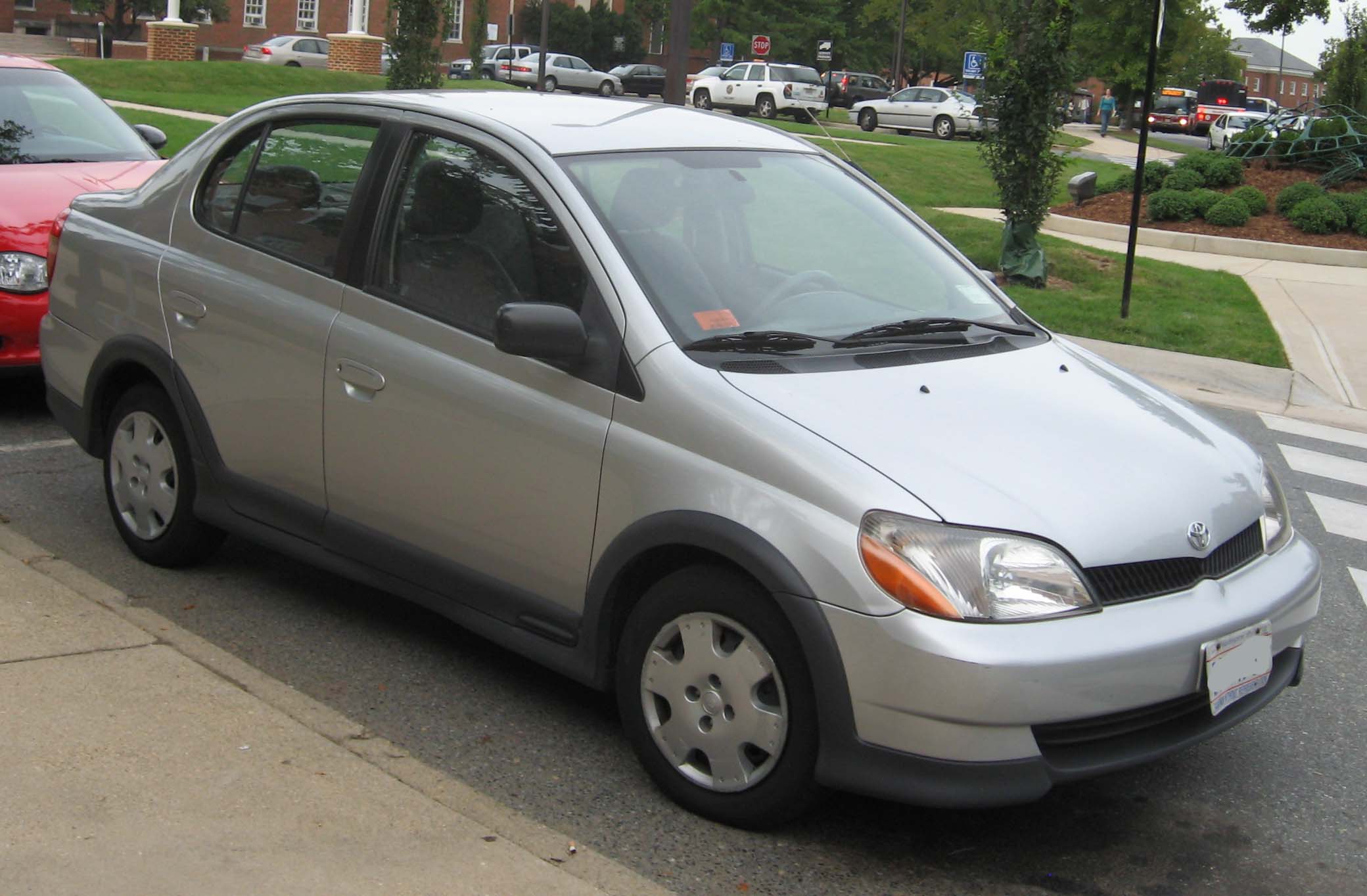 Toyota Echo 2002