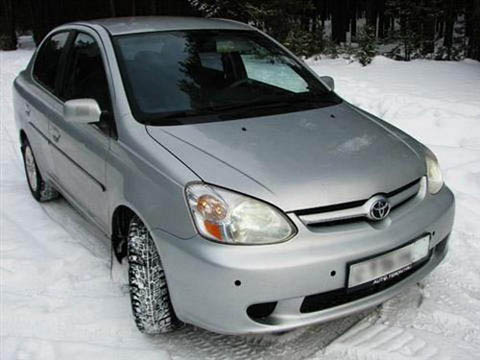 Toyota Echo 2008