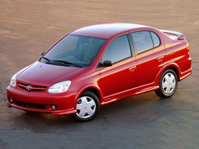 Toyota Echo 2008
