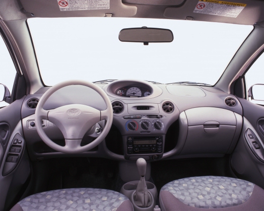 Toyota Echo