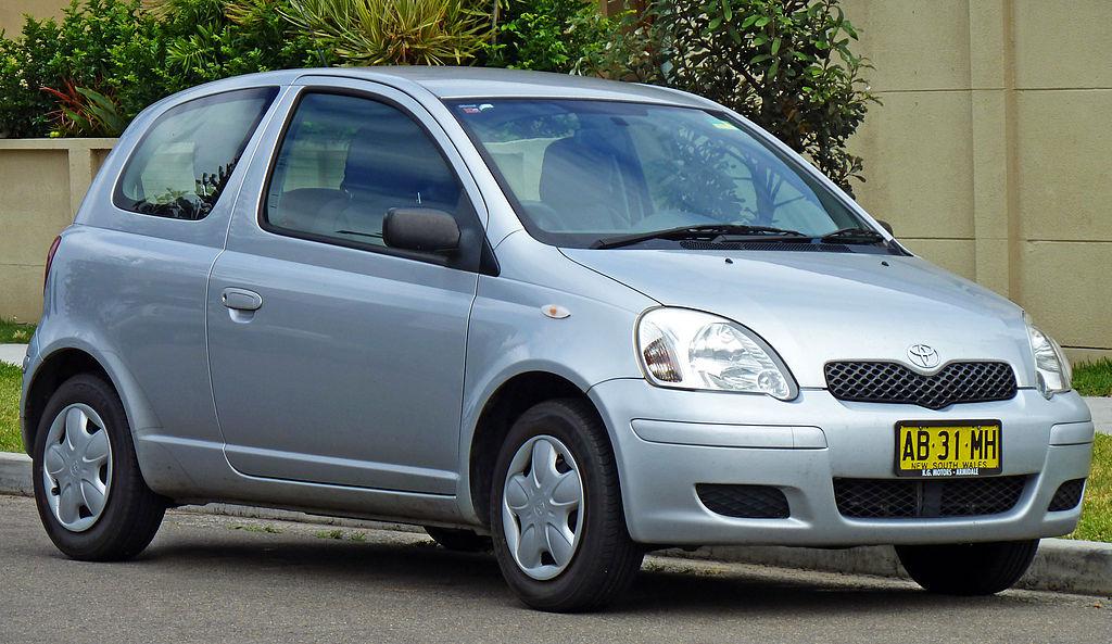 Toyota Echo Hatchback 2005