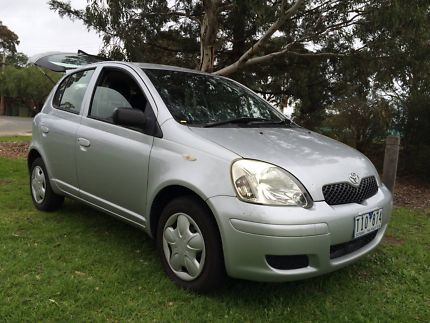 Toyota Echo Hatchback 2005