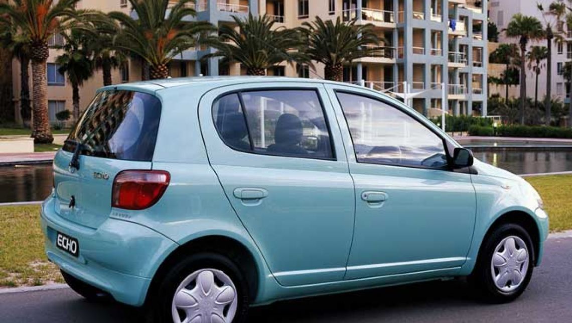 Toyota Echo Hatchback