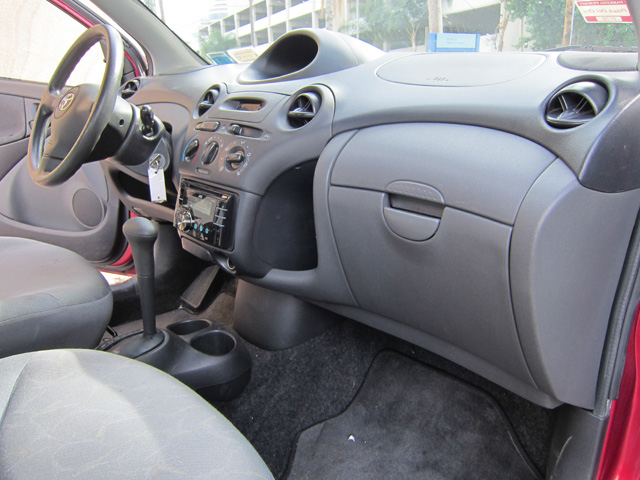 Toyota Echo Manual