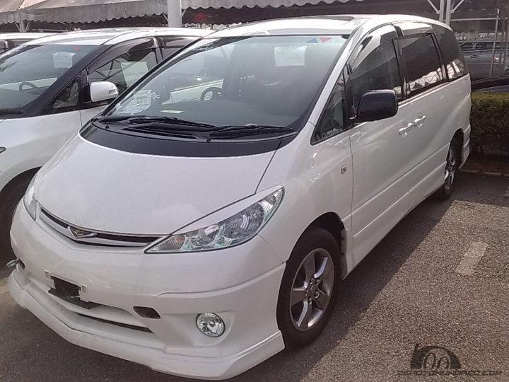 Toyota Estima 2.4