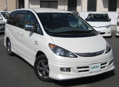 Toyota Estima 2003