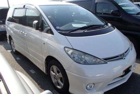 Toyota Estima 2004