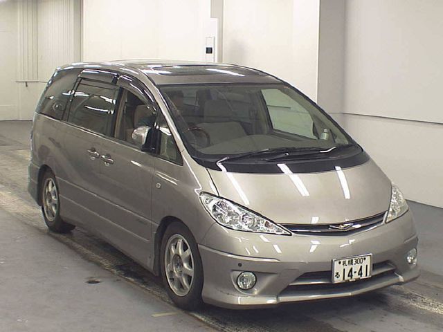 Toyota Estima 2004