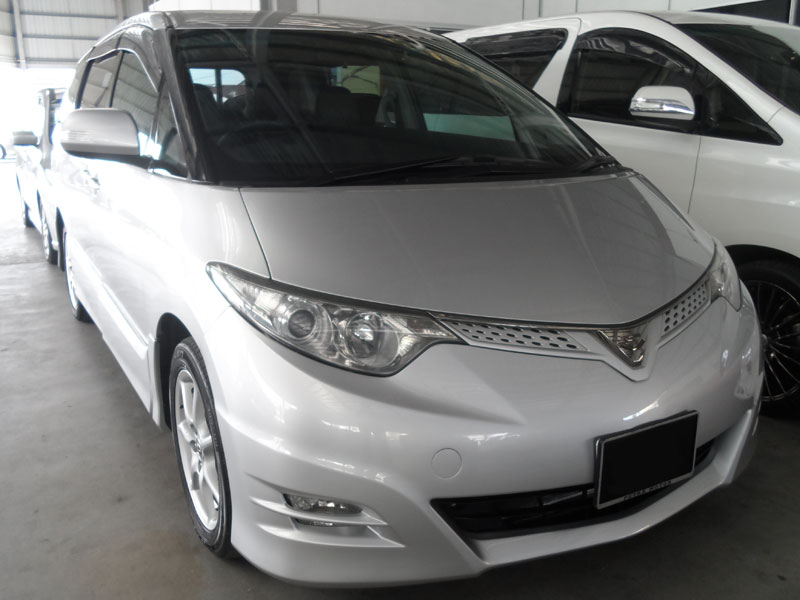 Toyota Estima 2006