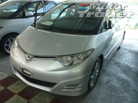 Toyota Estima 2006