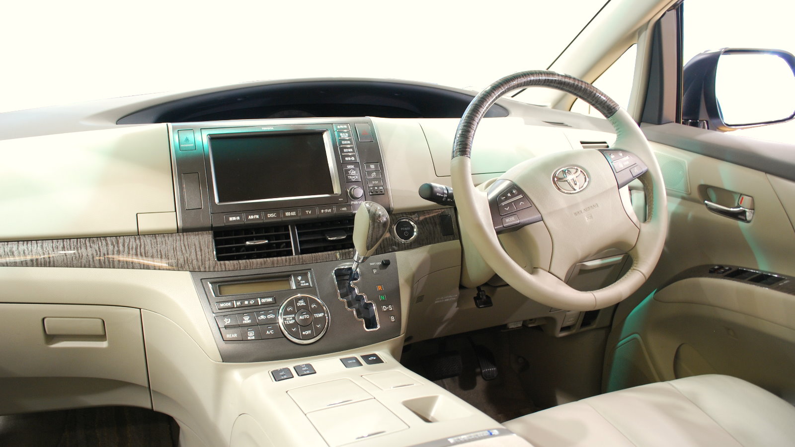 Toyota Estima 2008
