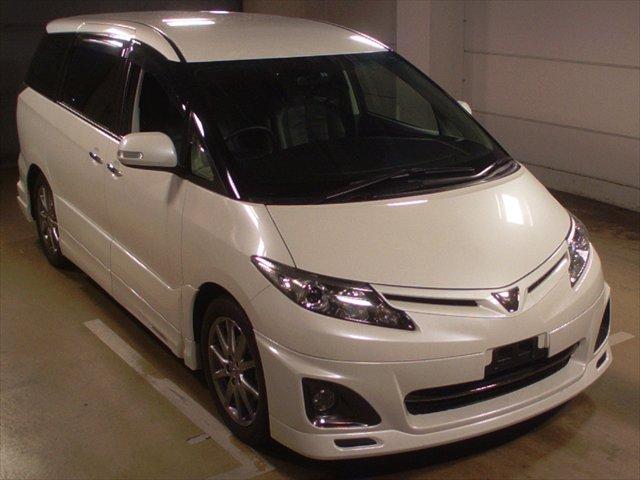 Toyota Estima 2010
