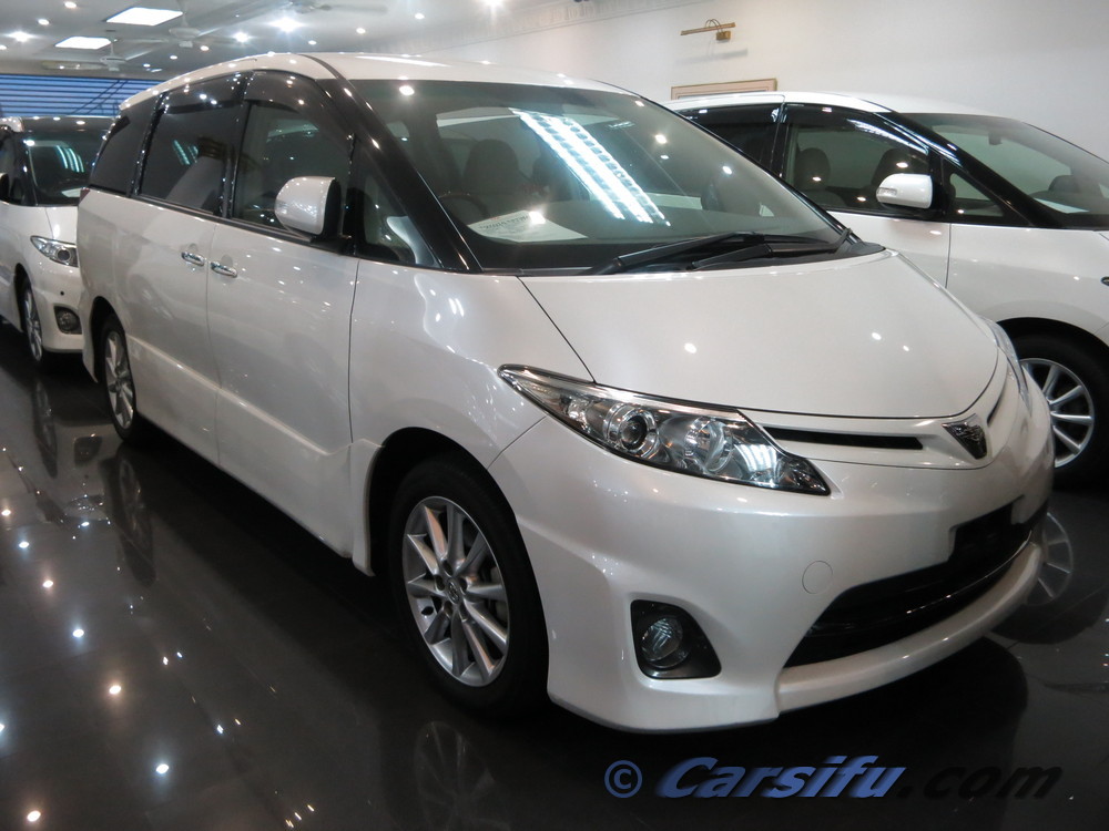 Toyota Estima 2010