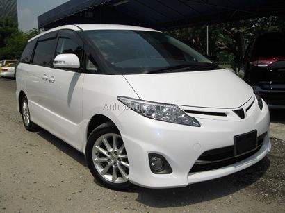 Toyota Estima 2012