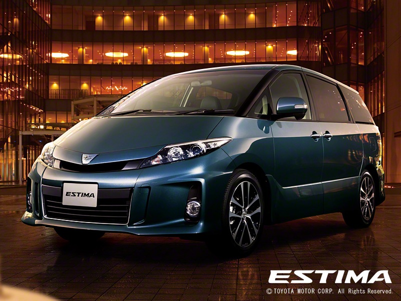 Toyota Estima 2013
