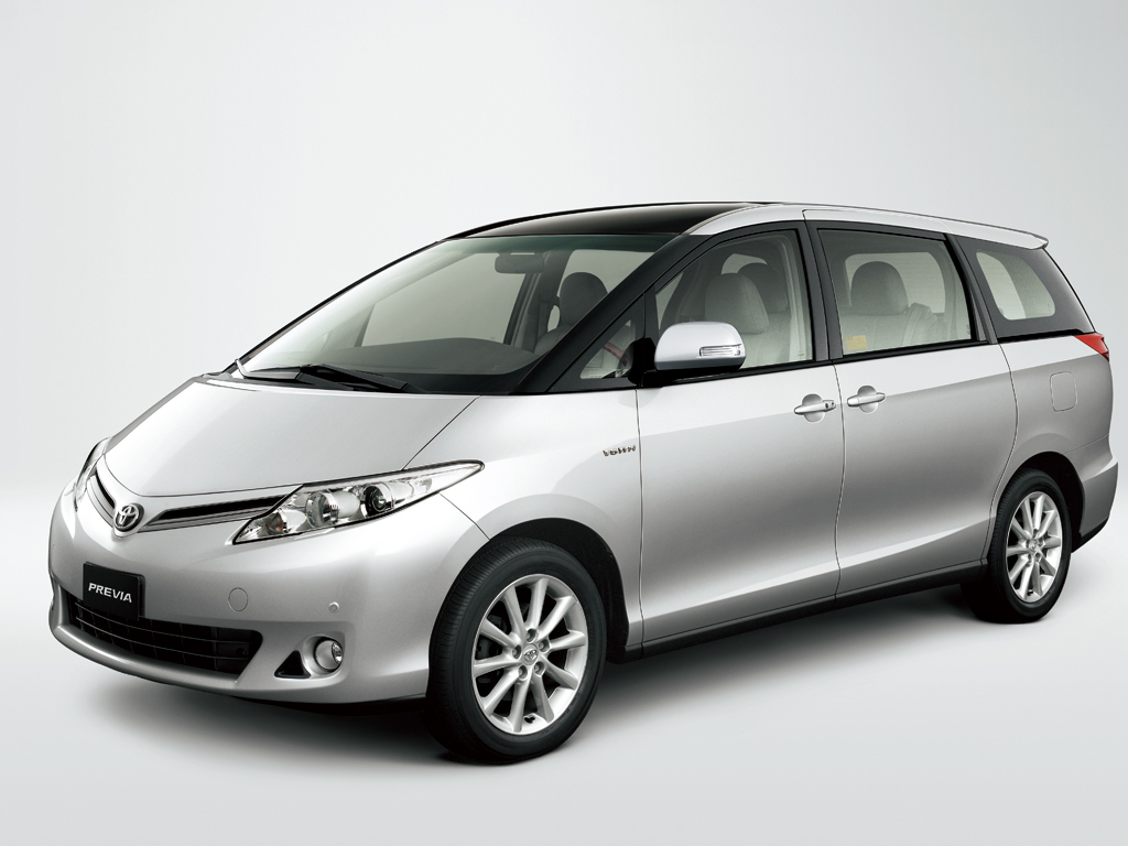 Toyota Estima 2014
