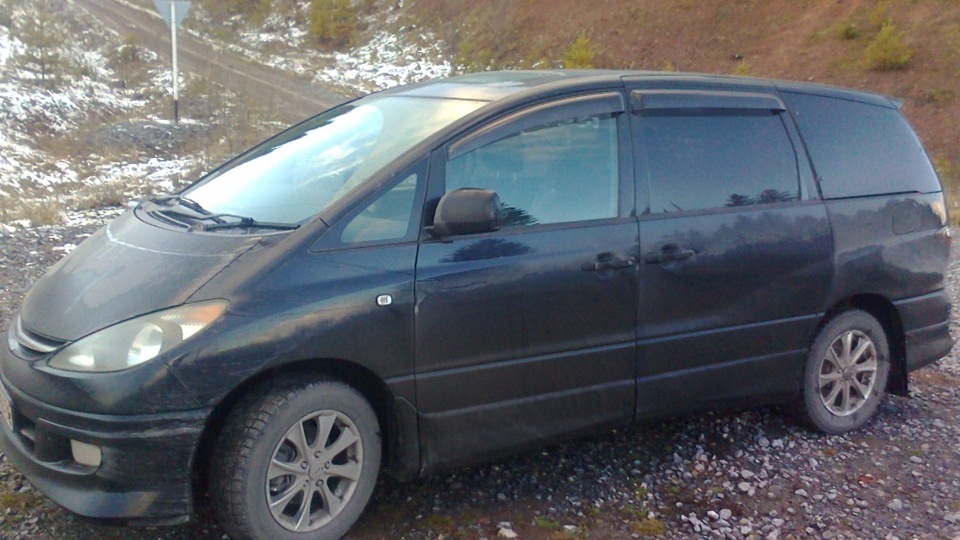 Toyota Estima 4wd