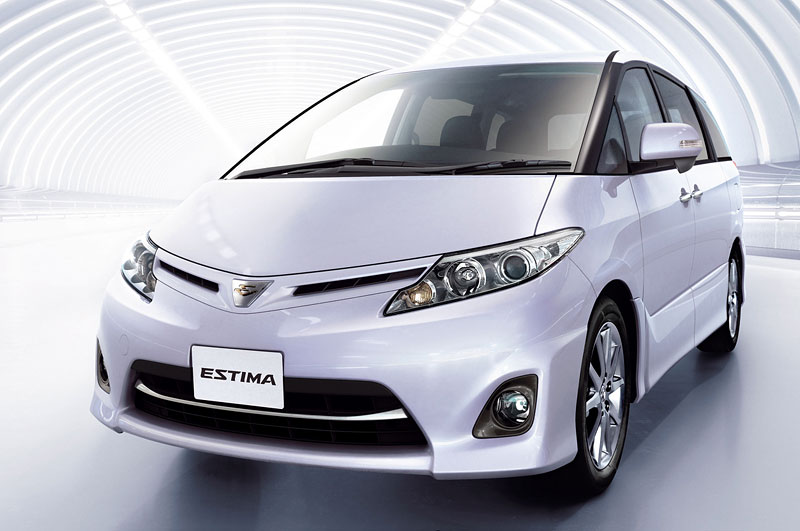 Toyota Estima Aeras G
