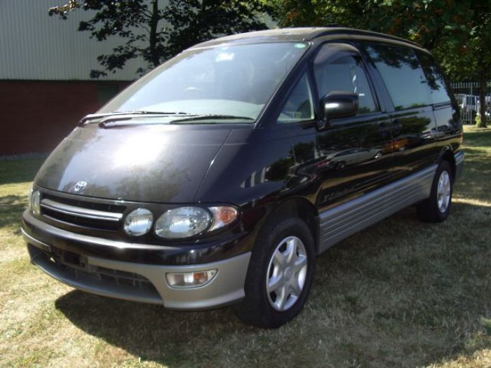 Toyota Estima Diesel