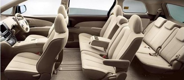 Toyota Estima Hybrid 2014