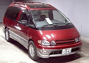 Toyota Estima Lucida