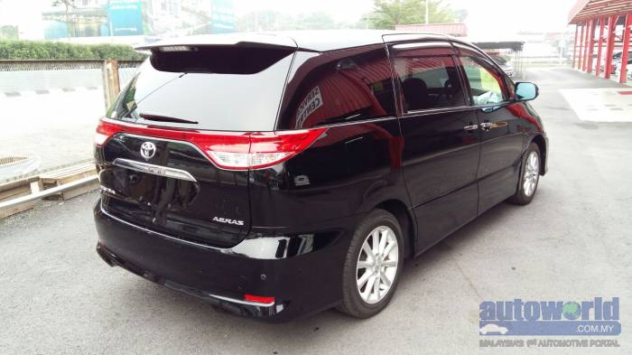 Toyota Estima Recond