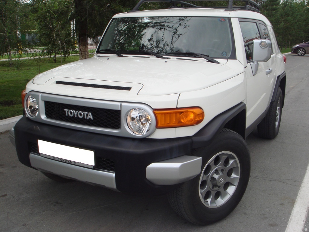 Toyota Fj 2011