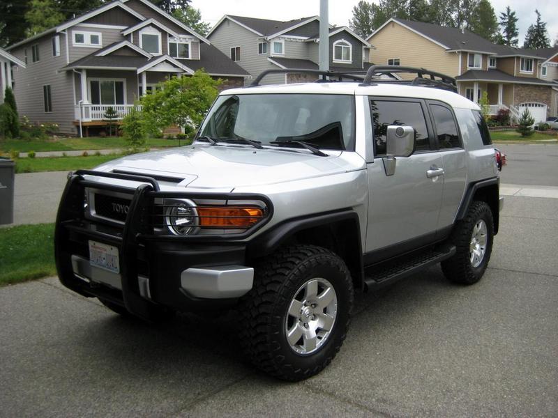 Toyota Fj 2011