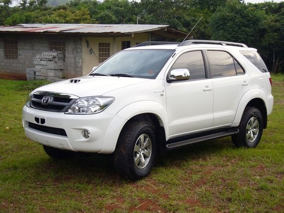 Toyota Fortuner 2007