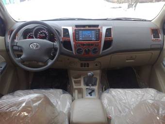 Toyota Fortuner 2007
