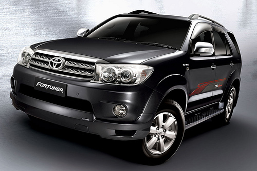 Toyota Fortuner 4.0
