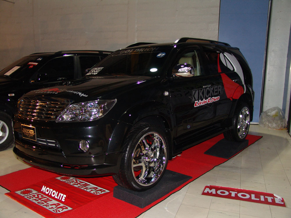 Toyota Fortuner Concept