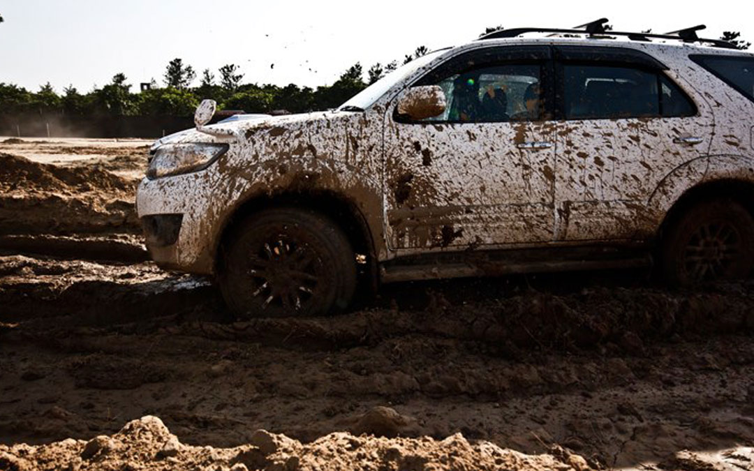 Toyota Fortuner Off Road Toyota Fortuner Off Road