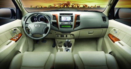 Toyota Fortuner V