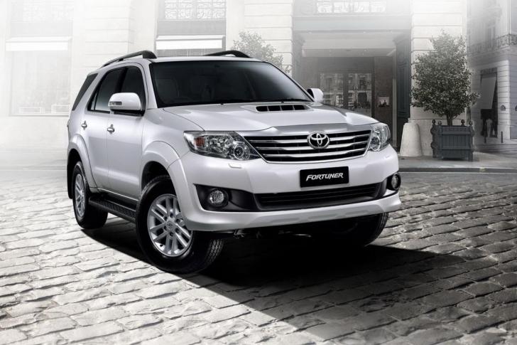 Toyota Fortuner V