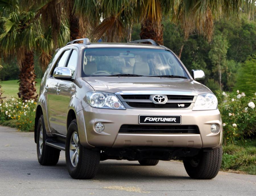 Toyota Fortuner V6