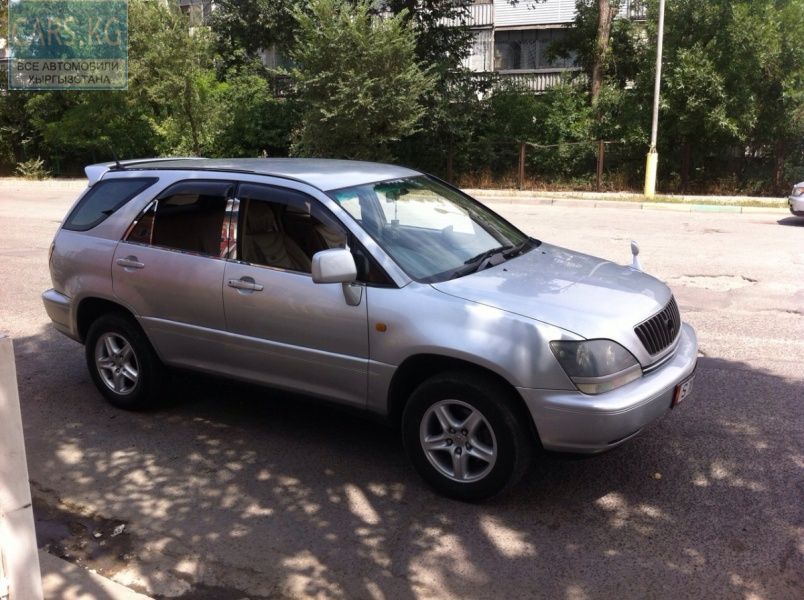Toyota Harrier 2000