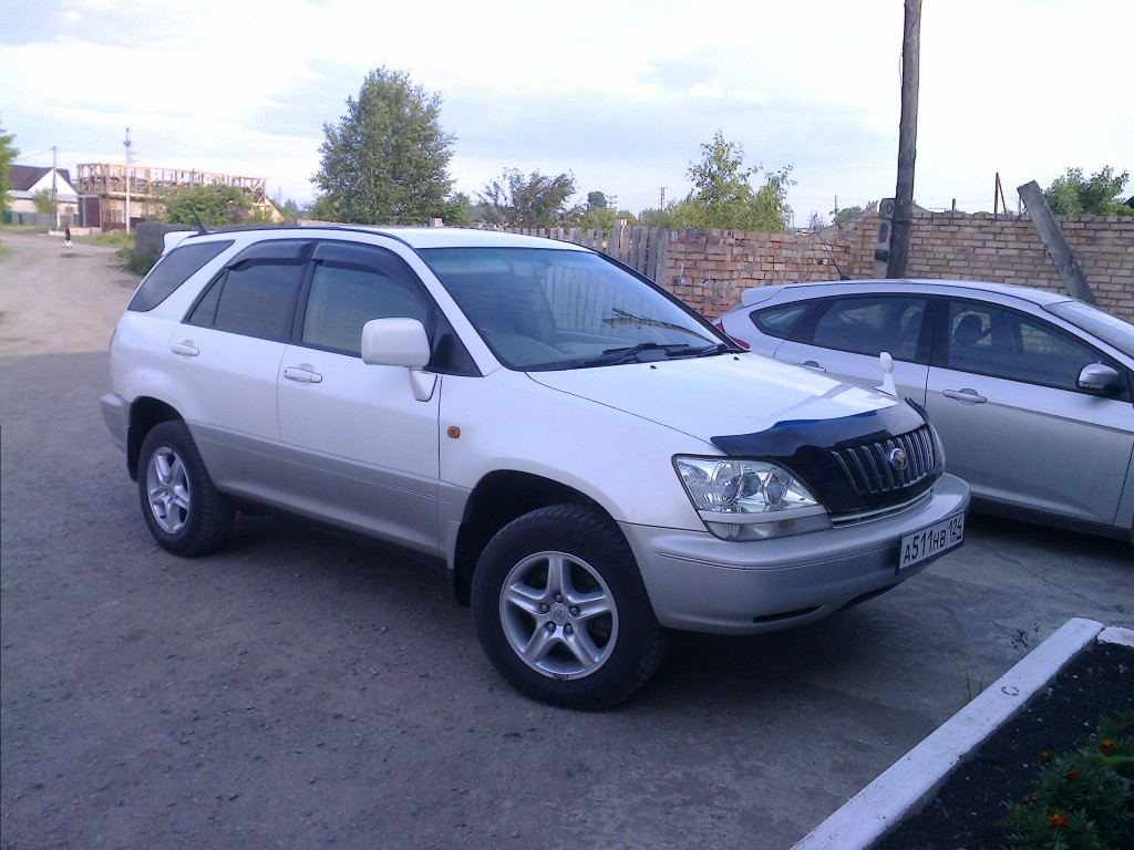 Toyota Harrier 2002