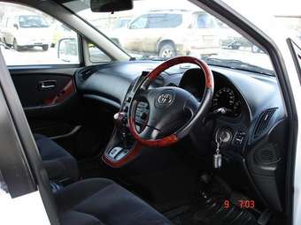 Toyota Harrier 2002
