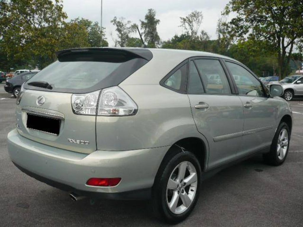 Toyota Harrier 2003