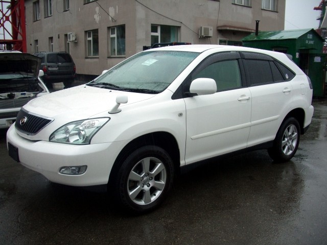Toyota Harrier 2004