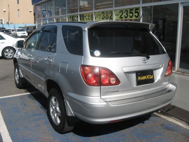 Toyota Harrier Mcu15